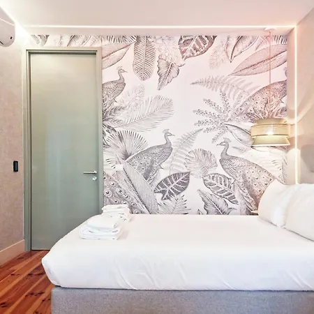 Chic & Trendy In Baixa Historic Center Apartment *