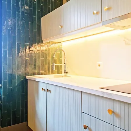 Apartment Chic & Trendy In Baixa Historic Center Lisbon