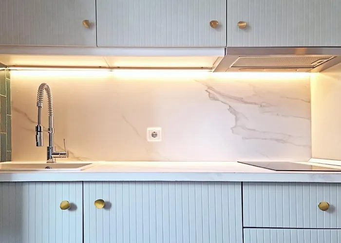 Chic & Trendy In Baixa Historic Center Апартаменты Лиссабон